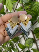 Aretes espinal pequeños